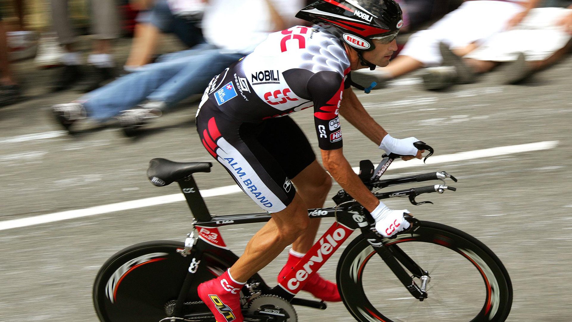 篮球解说是否能承担战术普及角色，篮球解说需要什么技能